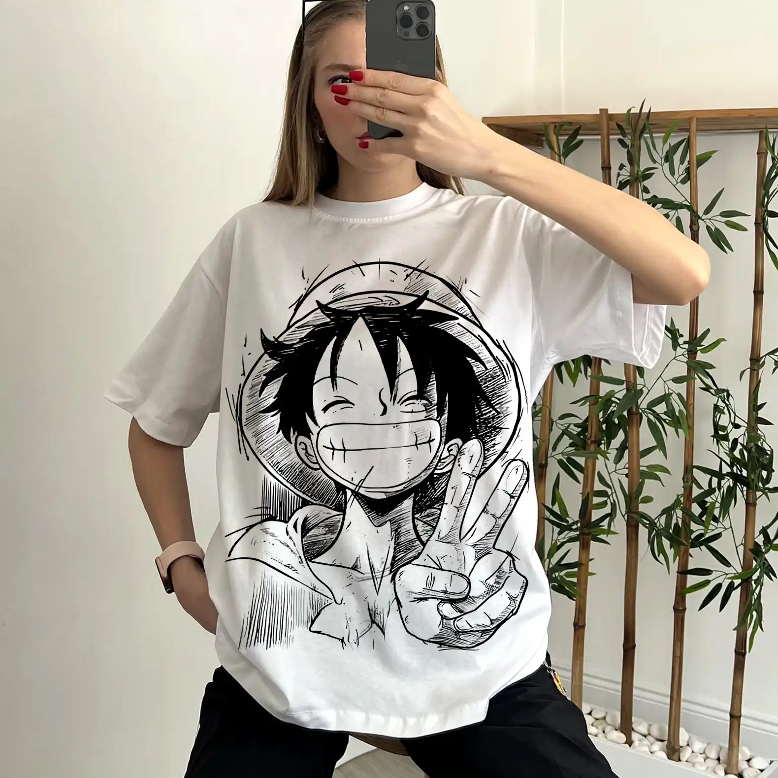 Oversized T-shirt One Piece Teshirt Blanc Anime Manga Japan Luffy Wanted Fashion Tshirt – Image 3